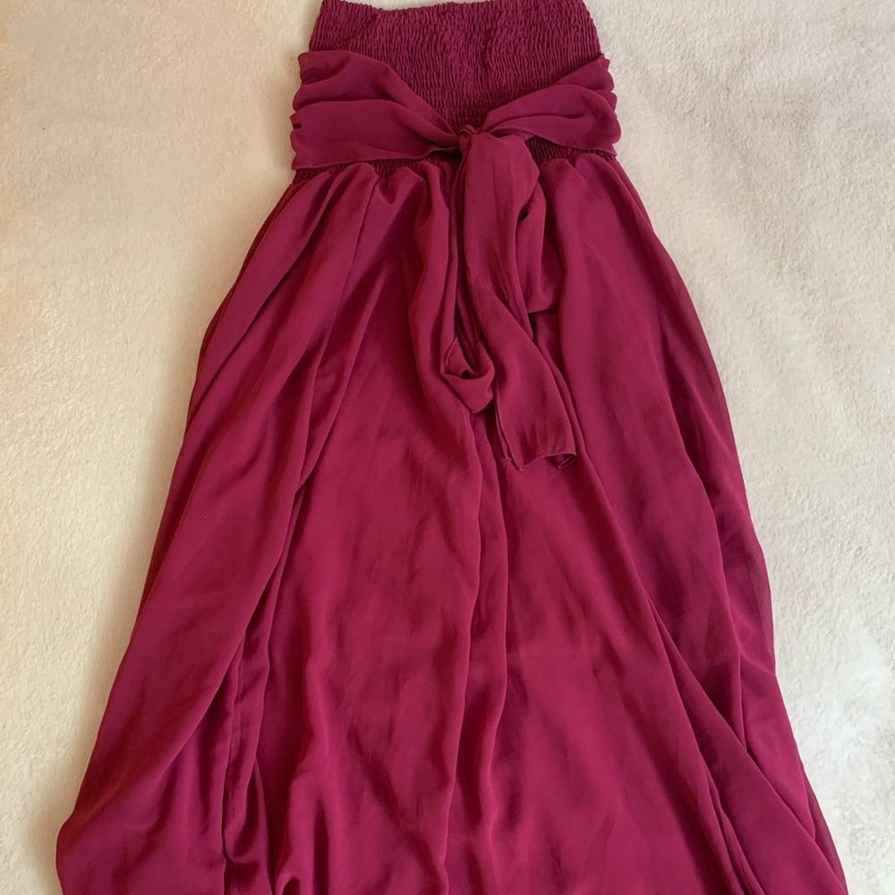 ⭐️2/25⭐️ Magic Dress - Picture 2 of 2